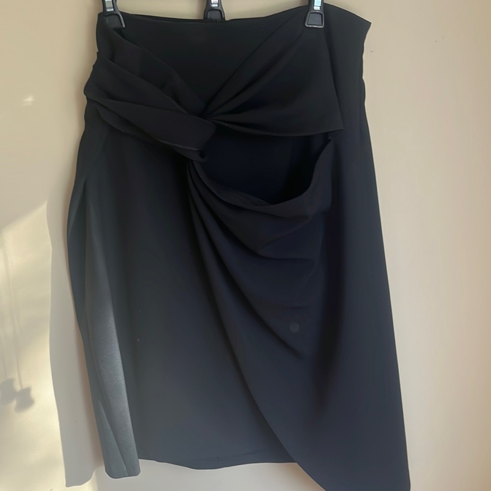Women’s skirt. Black